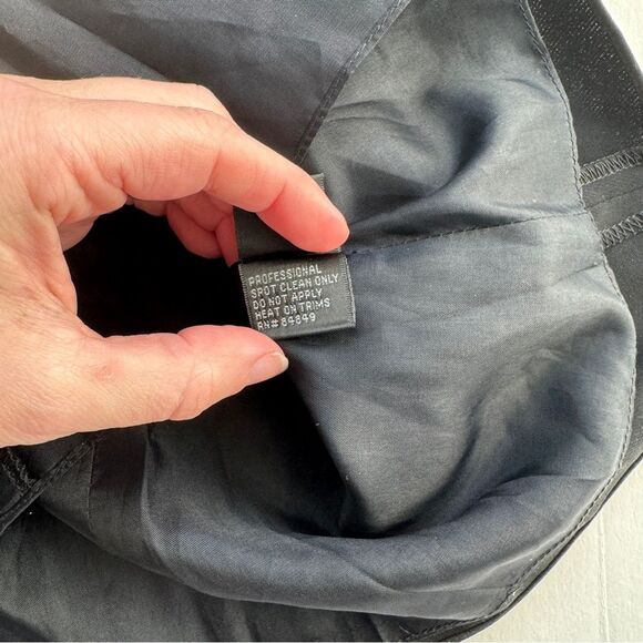 Carmen Marc Valvo Black Beaded-Neck Halter Top Size 16 NWT - Picture 8 of 9